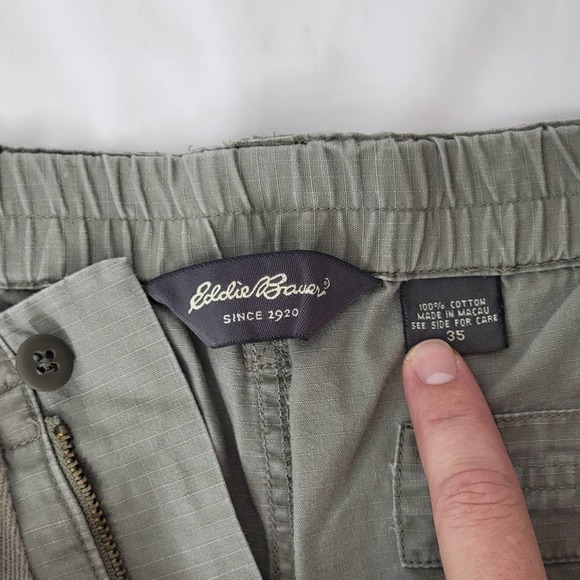 Eddie Bauer Shorts Mens Size 35 Ripstop Cargo Shorts Gray Hiking Drawstring Hem - Picture 3 of 6